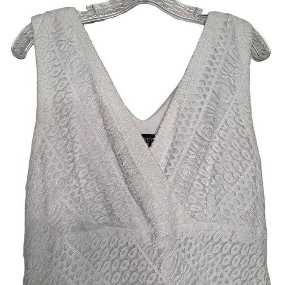 Rabbit Designs White Lace Asymmetrical Sleeveless Dress Size 18 - Picture 3 of 10